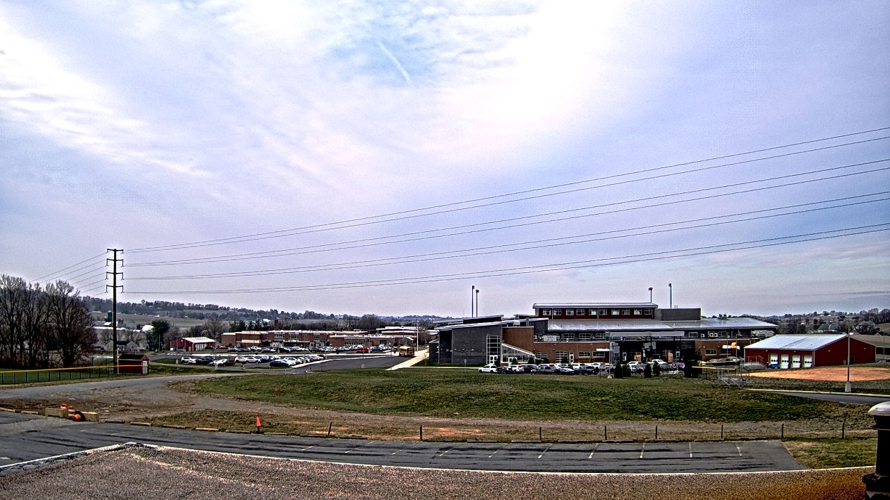 Thumbnail for current weather camera view from Pequea Valley IS in Gordonville, Pennsylvania