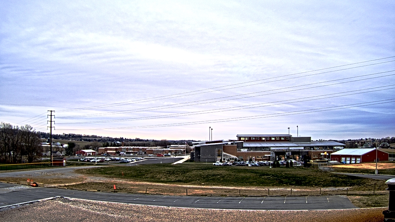 Thumbnail for current weather camera view from Pequea Valley IS in Gordonville, Pennsylvania