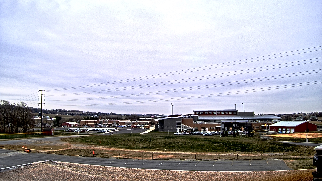 Thumbnail for current weather camera view from Pequea Valley IS in Gordonville, Pennsylvania