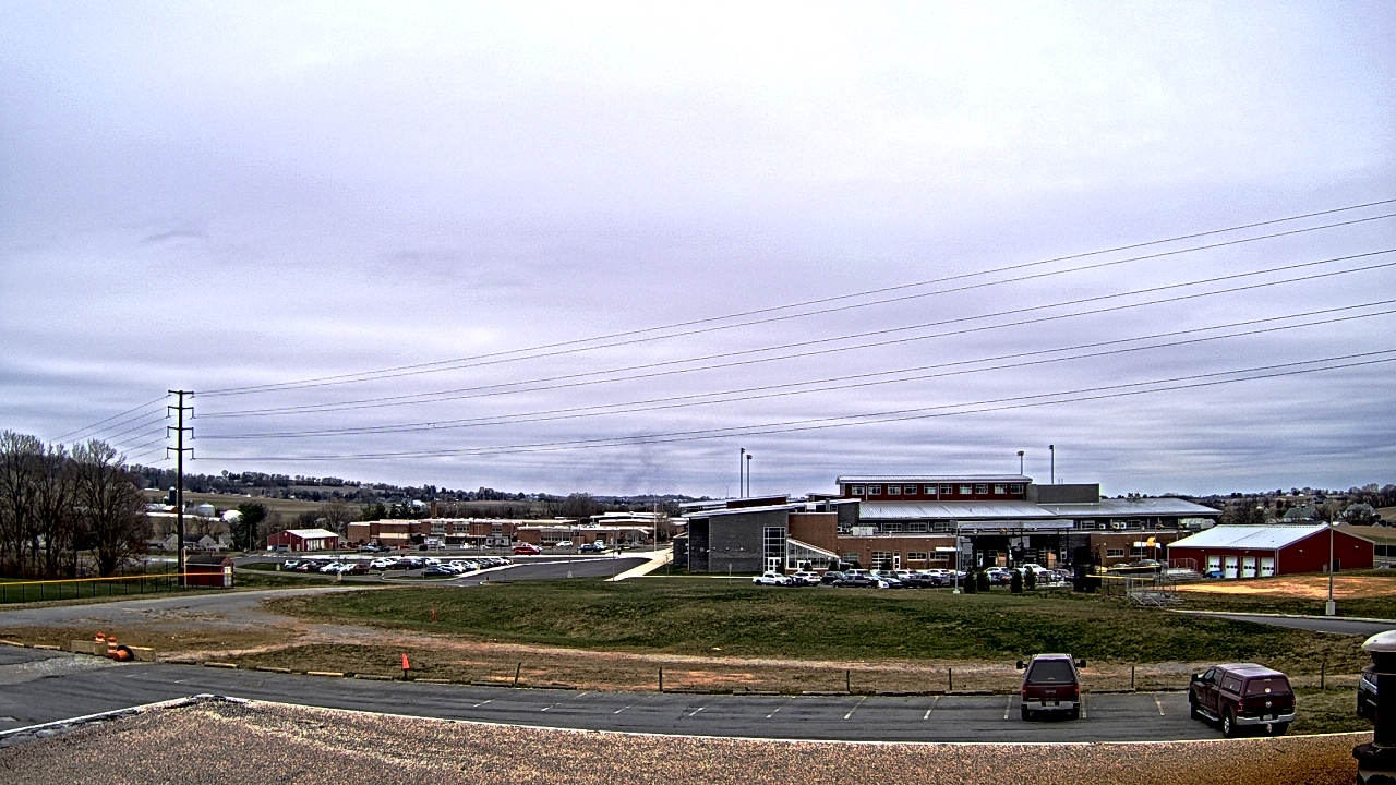 Thumbnail for current weather camera view from Pequea Valley IS in Gordonville, Pennsylvania