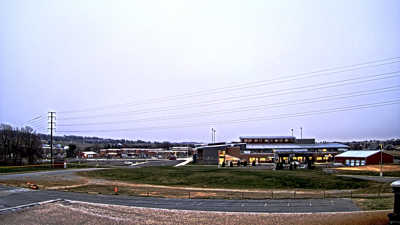 Thumbnail for current weather camera view from Pequea Valley IS in Gordonville, Pennsylvania