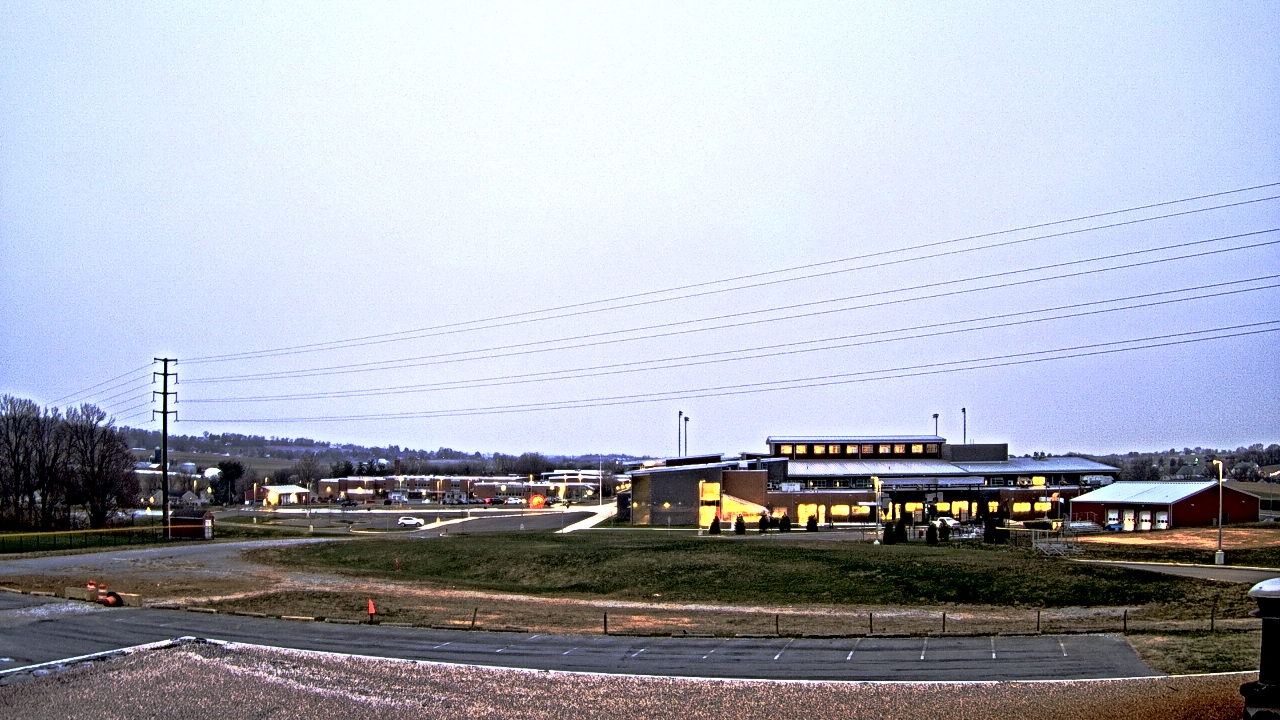 Thumbnail for current weather camera view from Pequea Valley IS in Gordonville, Pennsylvania