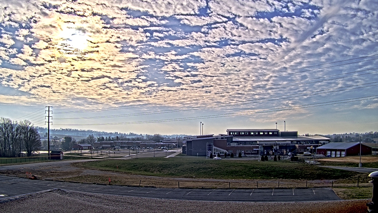 Thumbnail for current weather camera view from Pequea Valley IS in Gordonville, Pennsylvania