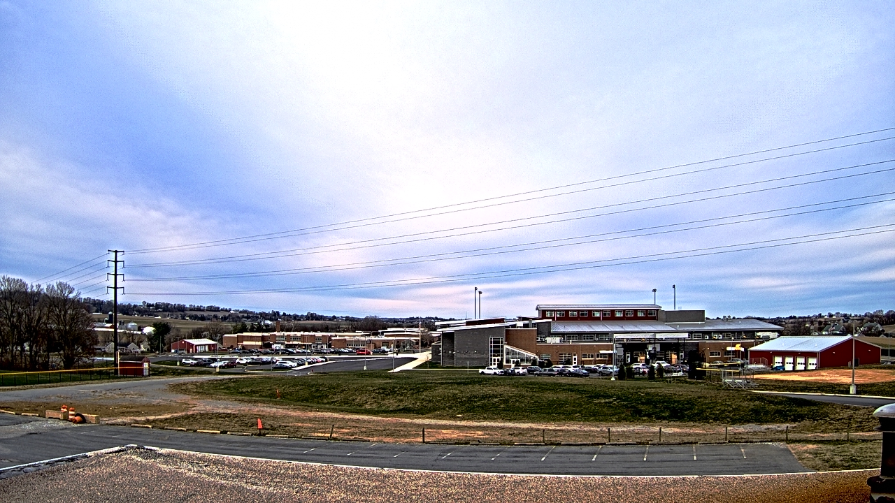 Thumbnail for current weather camera view from Pequea Valley IS in Gordonville, Pennsylvania