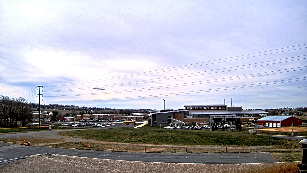 Thumbnail for current weather camera view from Pequea Valley IS in Gordonville, Pennsylvania