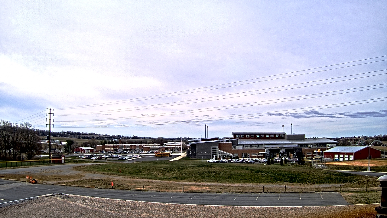 Thumbnail for current weather camera view from Pequea Valley IS in Gordonville, Pennsylvania