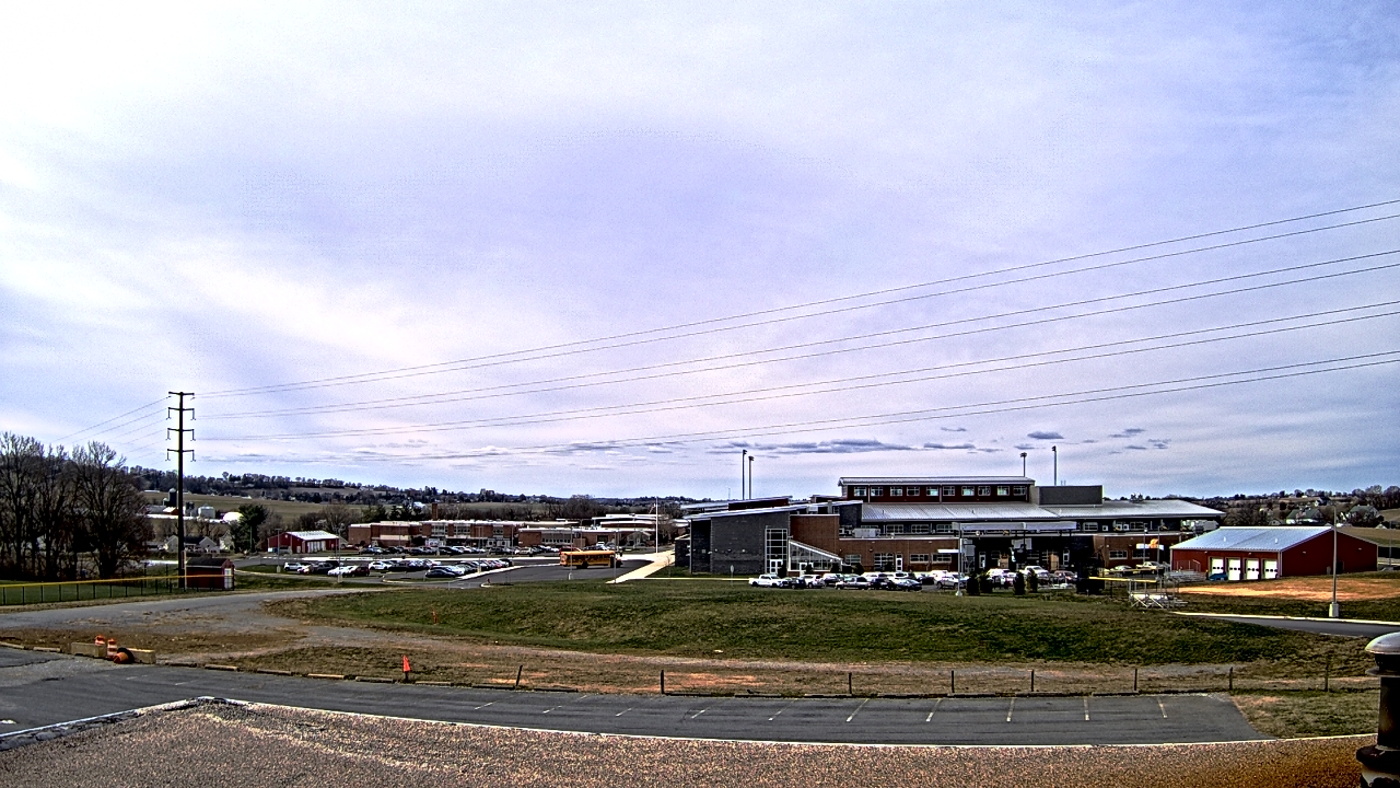 Thumbnail for current weather camera view from Pequea Valley IS in Gordonville, Pennsylvania