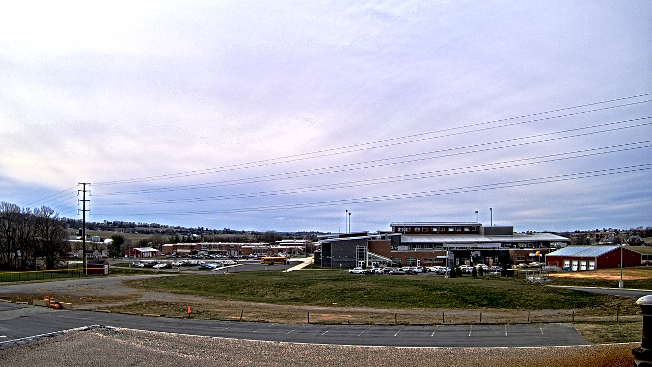 Thumbnail for current weather camera view from Pequea Valley IS in Gordonville, Pennsylvania