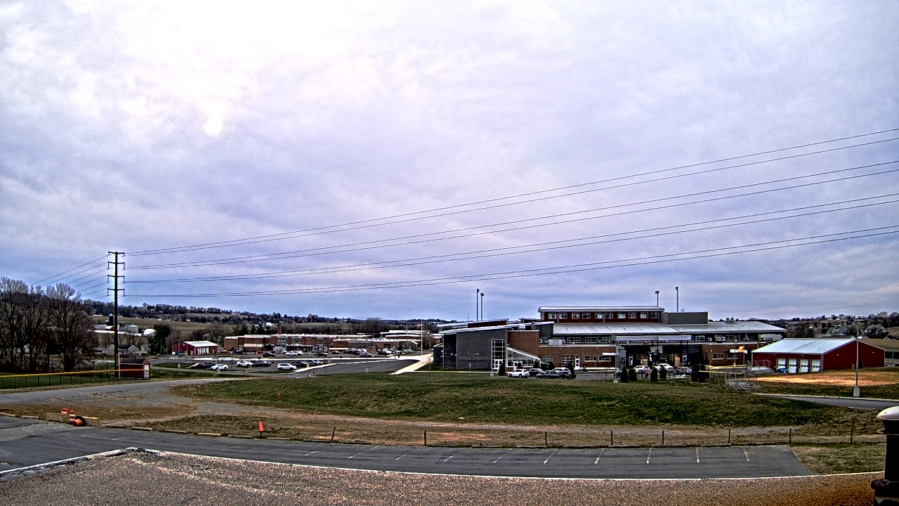 Thumbnail for current weather camera view from Pequea Valley IS in Gordonville, Pennsylvania