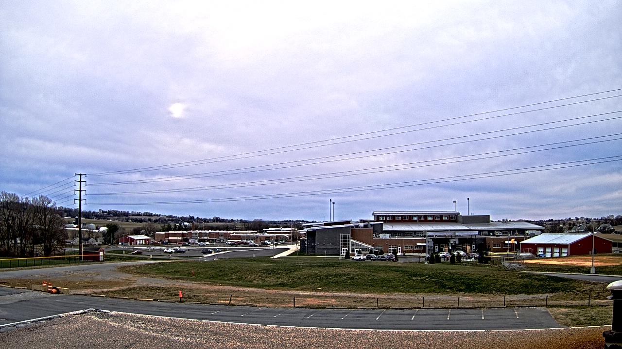 Thumbnail for current weather camera view from Pequea Valley IS in Gordonville, Pennsylvania