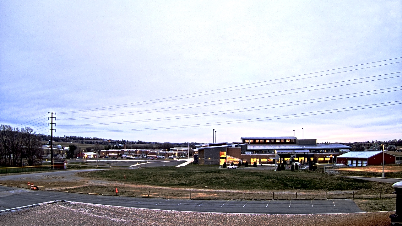 Thumbnail for current weather camera view from Pequea Valley IS in Gordonville, Pennsylvania