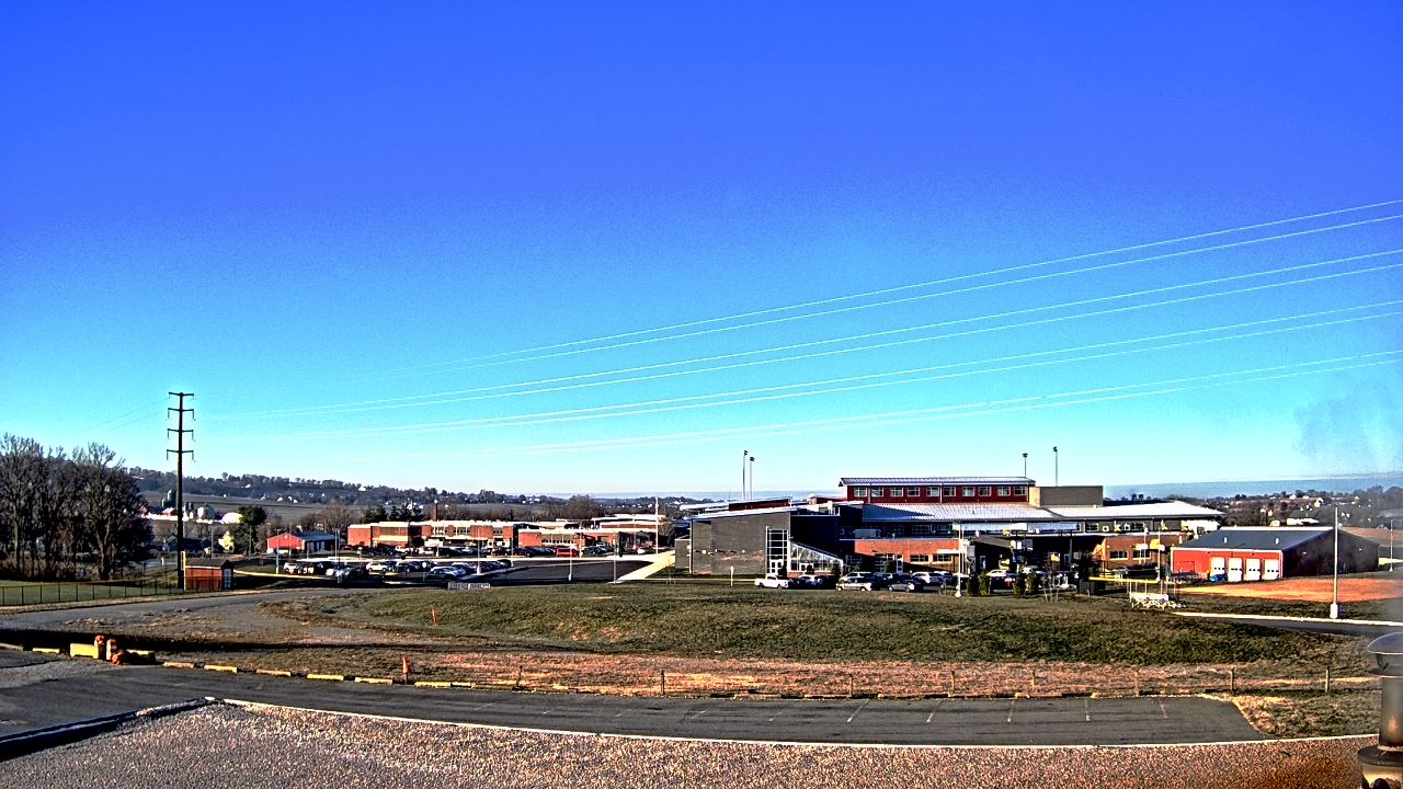 Thumbnail for current weather camera view from Pequea Valley IS in Gordonville, Pennsylvania