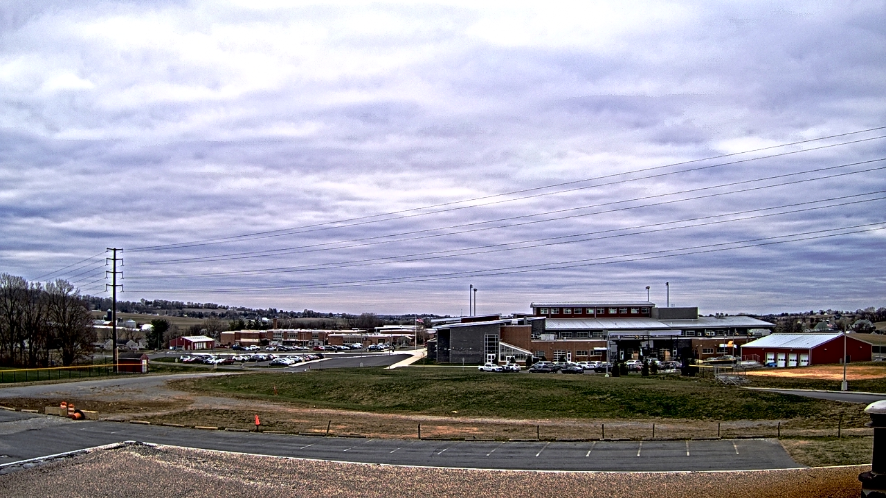 Thumbnail for current weather camera view from Pequea Valley IS in Gordonville, Pennsylvania