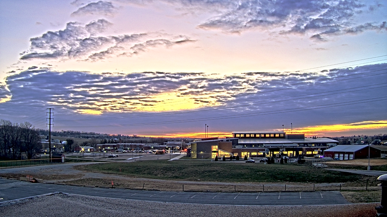 Thumbnail for current weather camera view from Pequea Valley IS in Gordonville, Pennsylvania