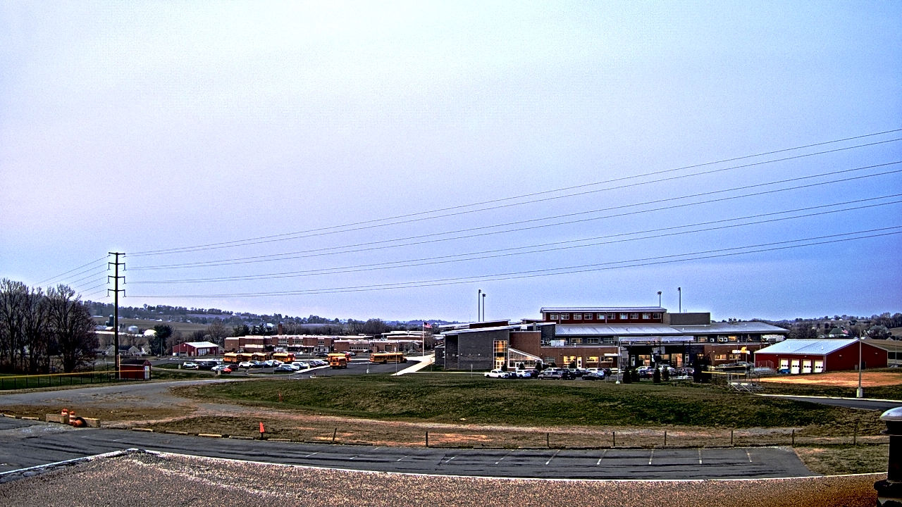 Thumbnail for current weather camera view from Pequea Valley IS in Gordonville, Pennsylvania