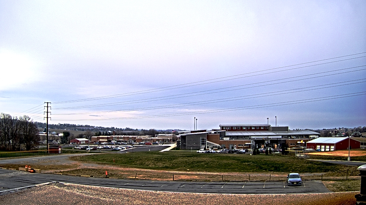 Thumbnail for current weather camera view from Pequea Valley IS in Gordonville, Pennsylvania