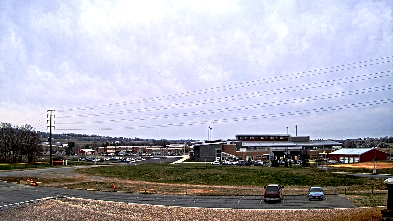 Thumbnail for current weather camera view from Pequea Valley IS in Gordonville, Pennsylvania