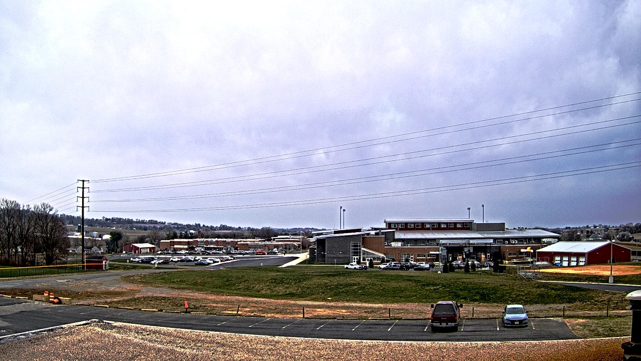 Thumbnail for current weather camera view from Pequea Valley IS in Gordonville, Pennsylvania