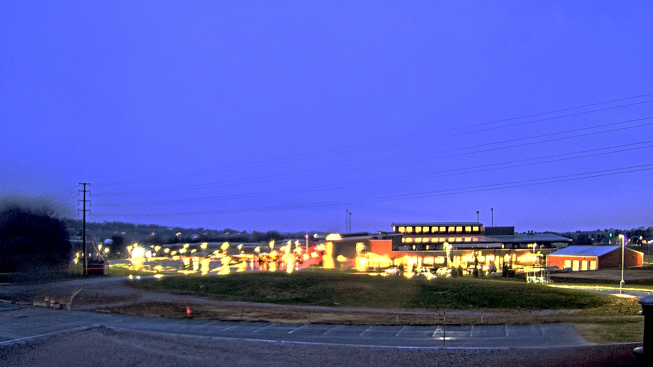 Thumbnail for current weather camera view from Pequea Valley IS in Gordonville, Pennsylvania