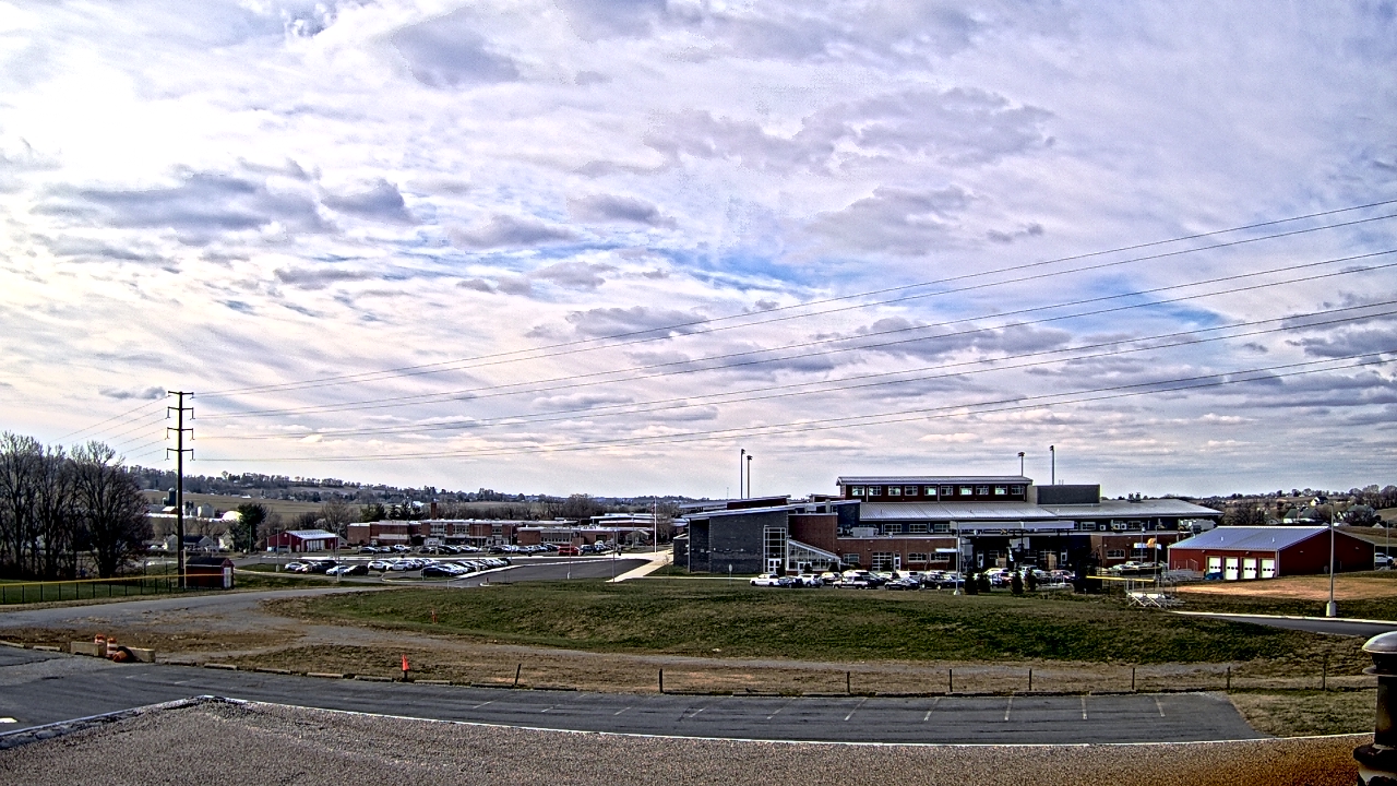 Thumbnail for current weather camera view from Pequea Valley IS in Gordonville, Pennsylvania