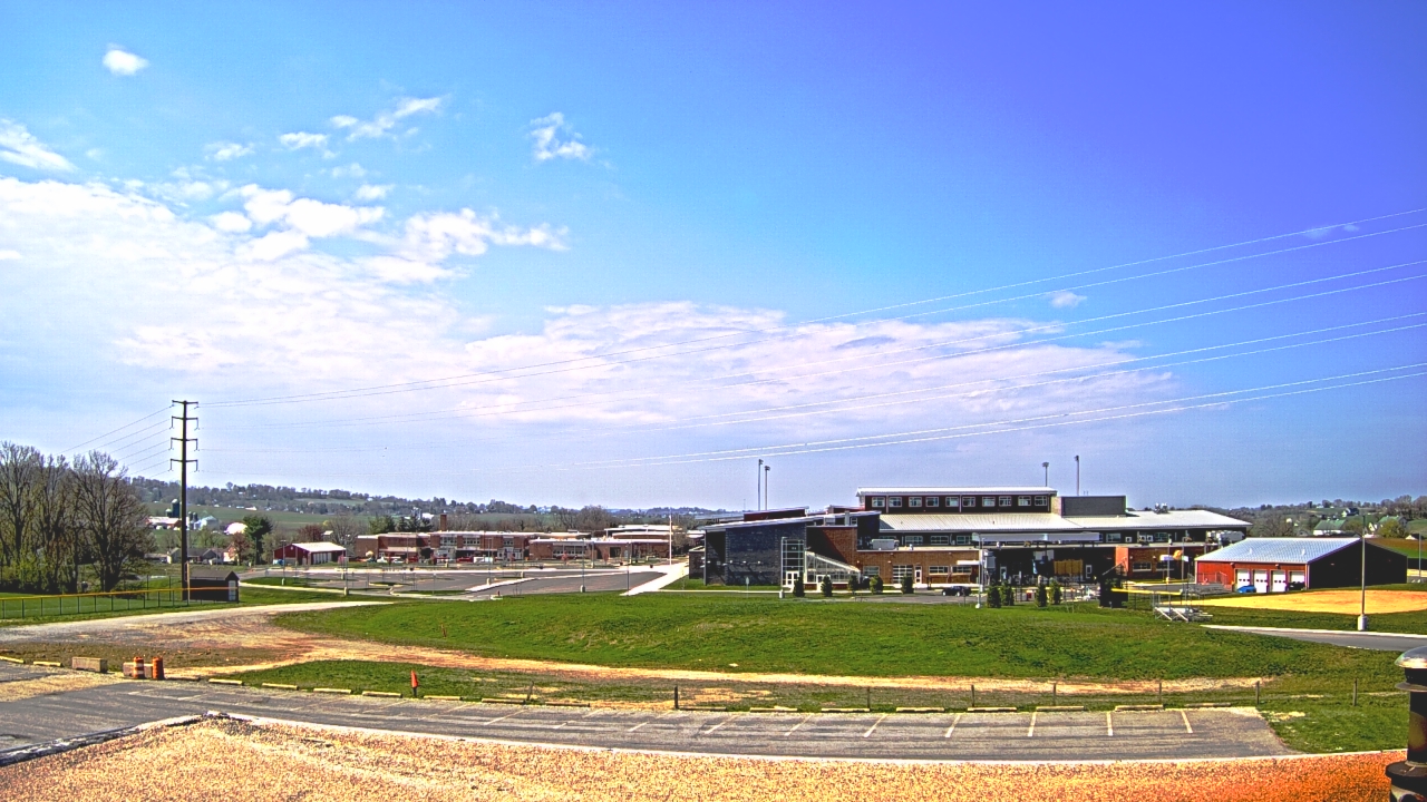 Thumbnail for current weather camera view from Pequea Valley IS in Gordonville, Pennsylvania
