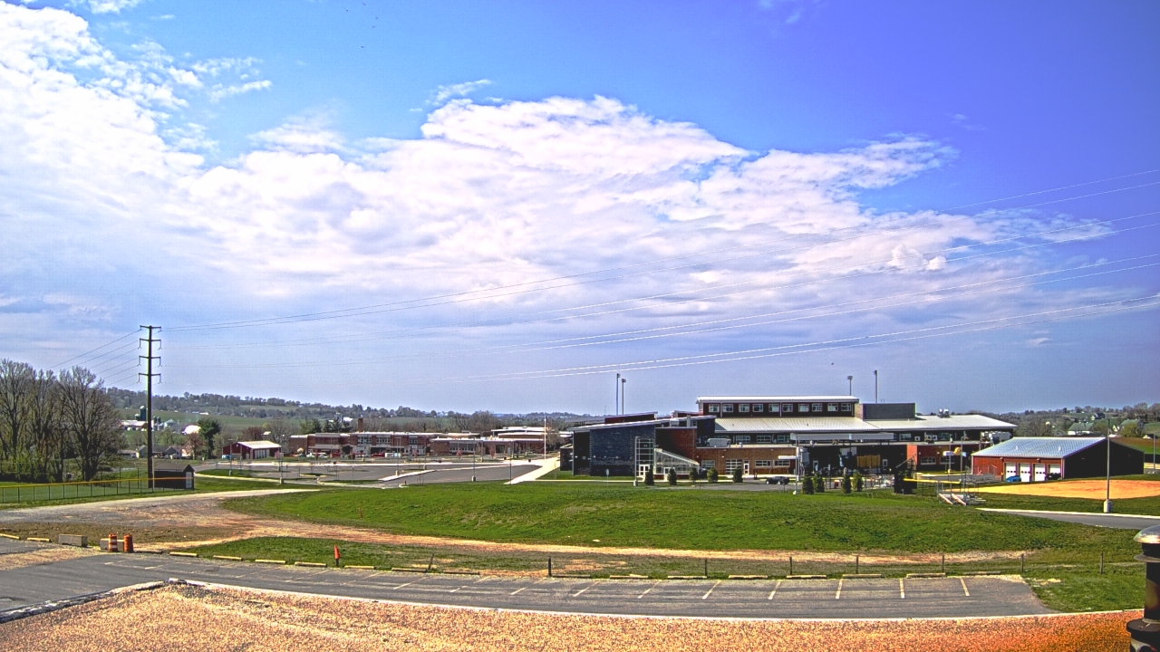 Thumbnail for current weather camera view from Pequea Valley IS in Gordonville, Pennsylvania