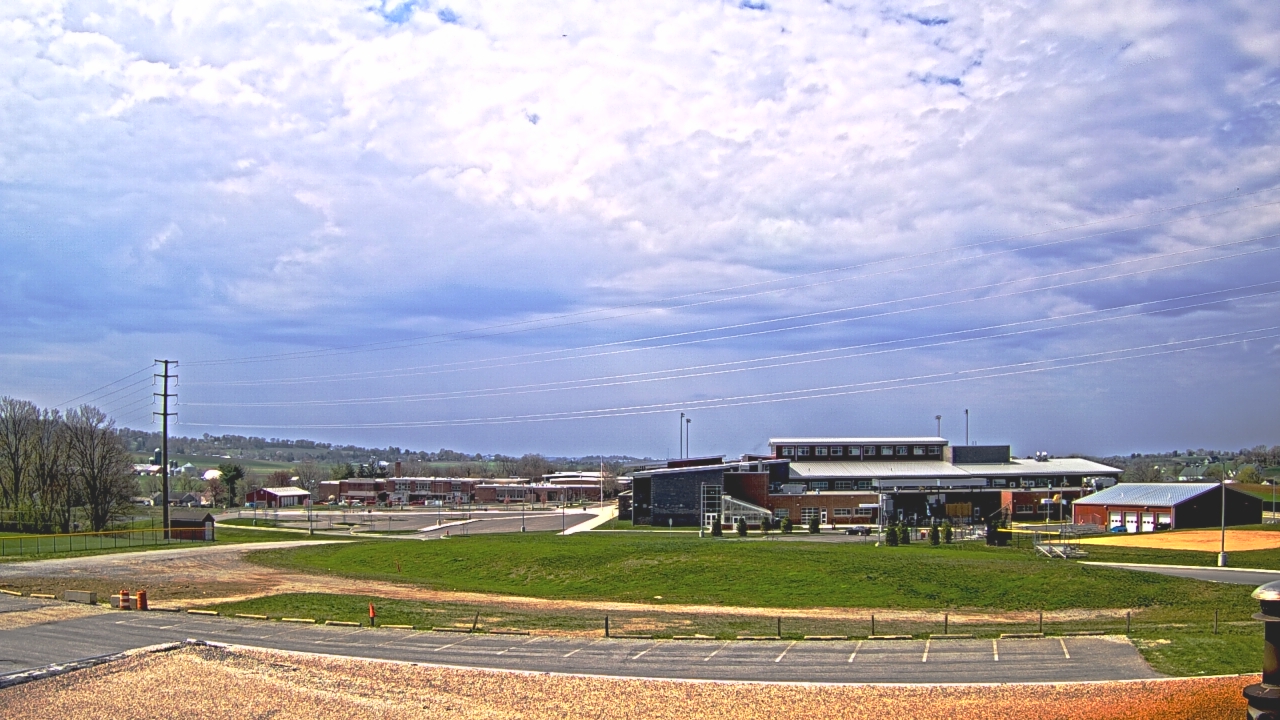 Thumbnail for current weather camera view from Pequea Valley IS in Gordonville, Pennsylvania