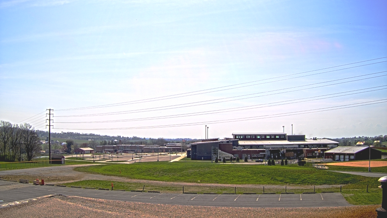 Thumbnail for current weather camera view from Pequea Valley IS in Gordonville, Pennsylvania