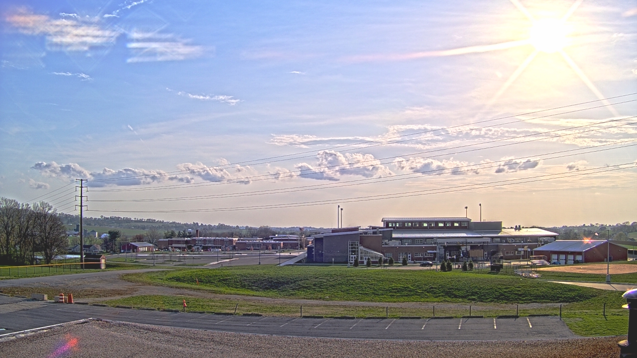 Thumbnail for current weather camera view from Pequea Valley IS in Gordonville, Pennsylvania