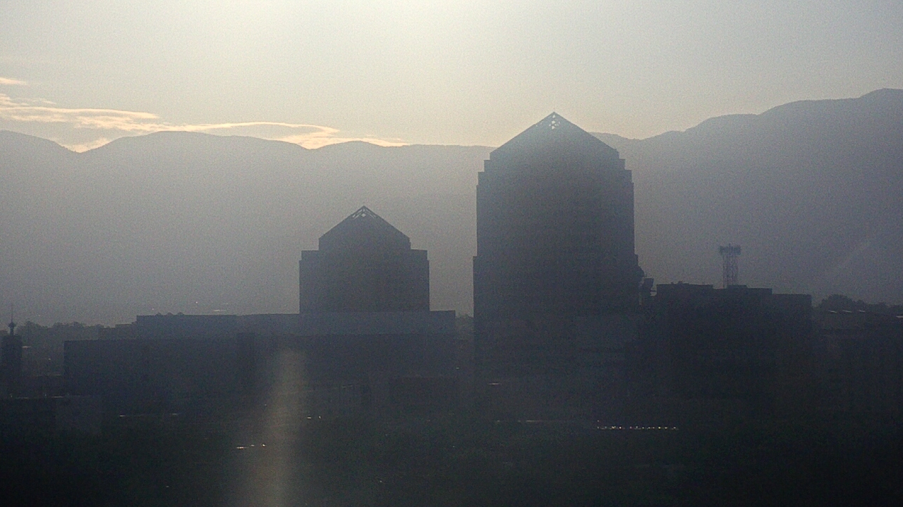 Thumbnail for current weather camera view from KOB-TV in Albuquerque, New Mexico