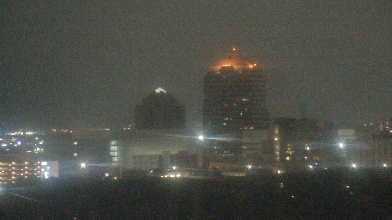 Thumbnail for current weather camera view from KOB-TV in Albuquerque, New Mexico