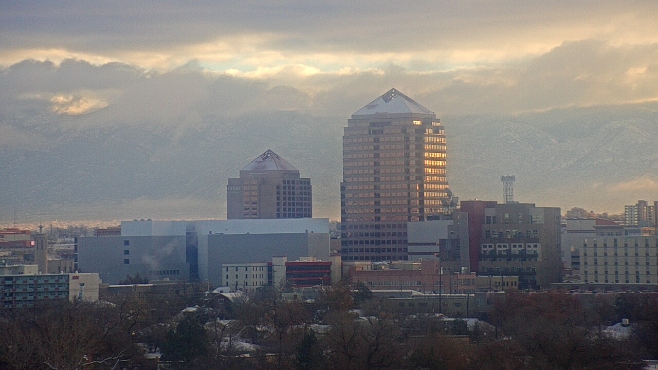 Thumbnail for current weather camera view from KOB-TV in Albuquerque, New Mexico