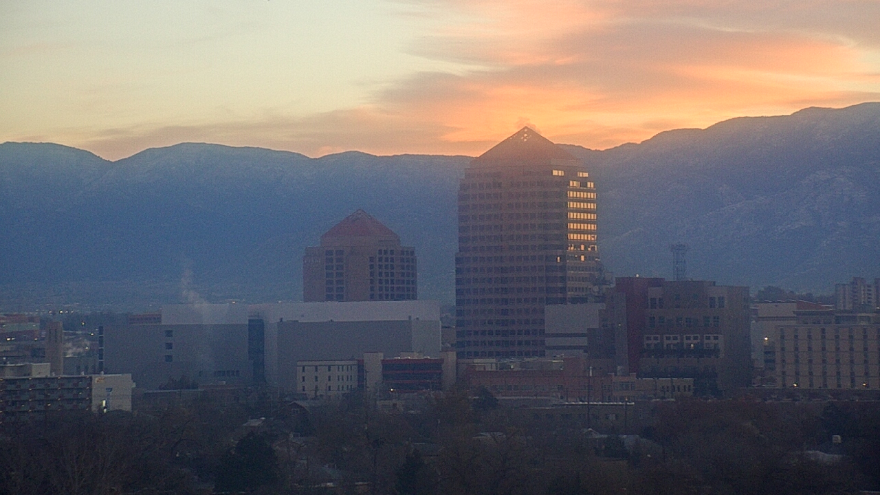 Thumbnail for current weather camera view from KOB-TV in Albuquerque, New Mexico