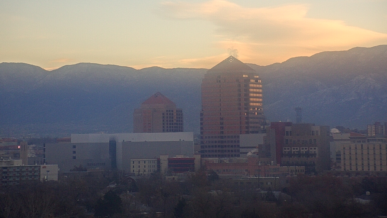 Thumbnail for current weather camera view from KOB-TV in Albuquerque, New Mexico