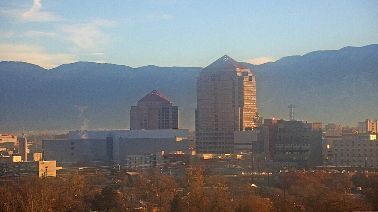 Thumbnail for current weather camera view from KOB-TV in Albuquerque, New Mexico