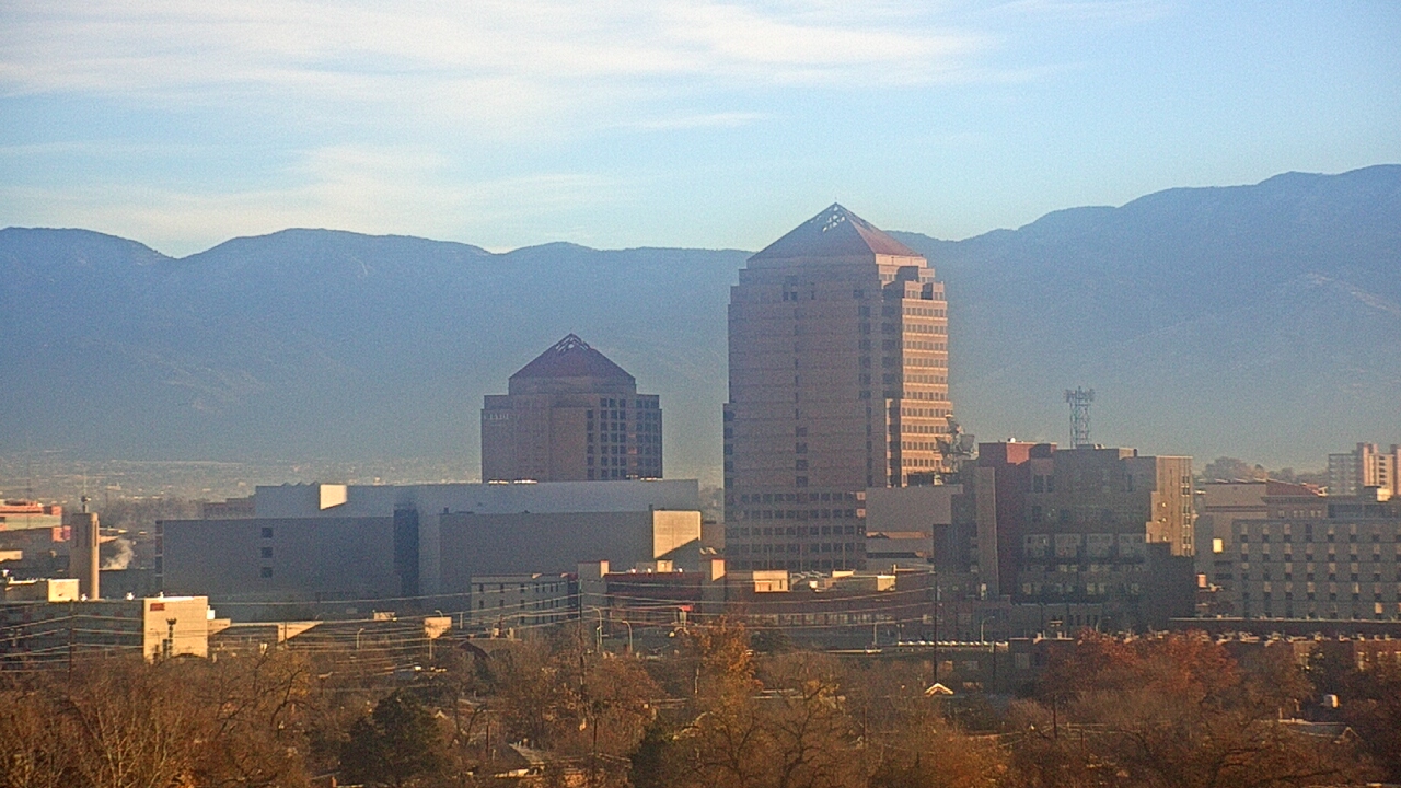 Thumbnail for current weather camera view from KOB-TV in Albuquerque, New Mexico