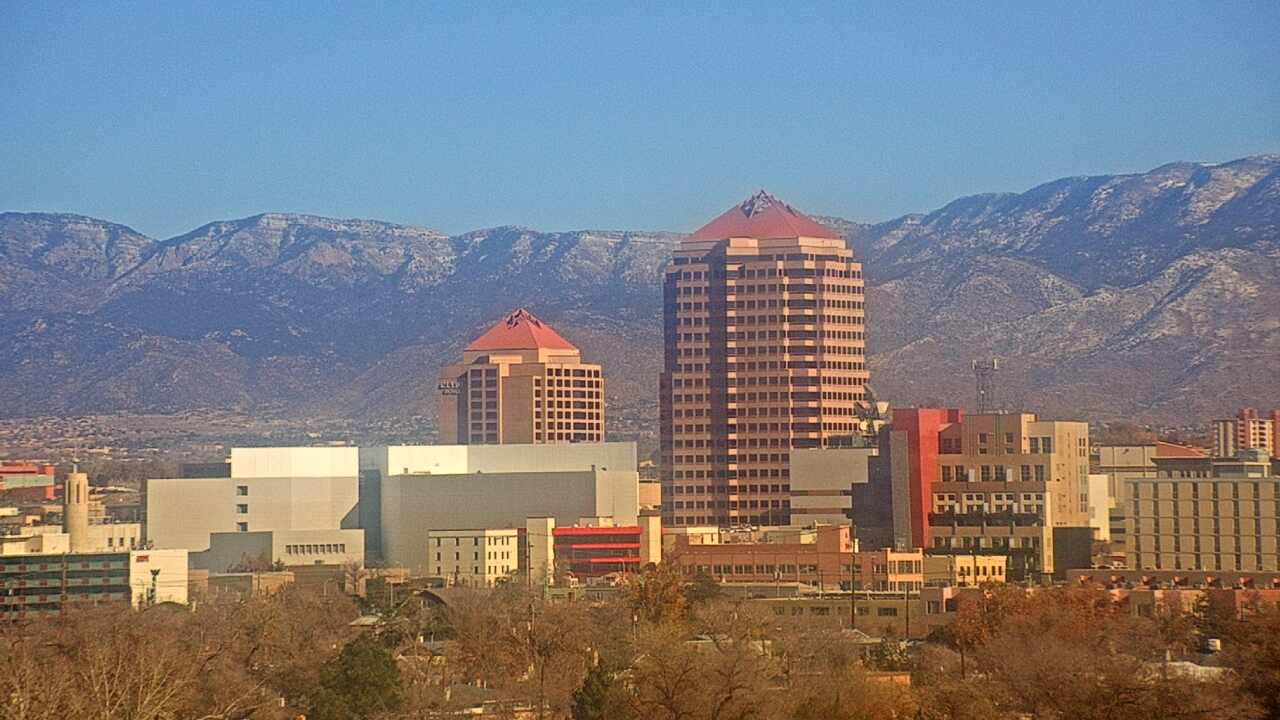 Thumbnail for current weather camera view from KOB-TV in Albuquerque, New Mexico