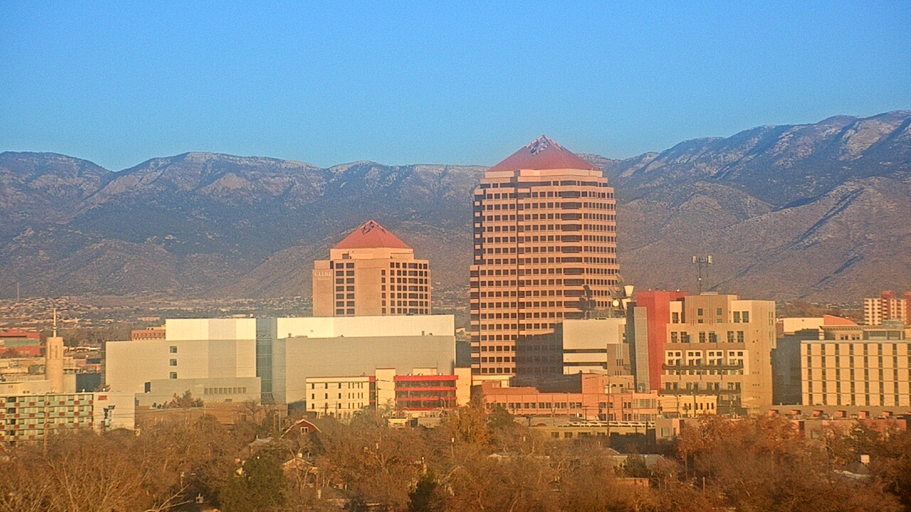 Thumbnail for current weather camera view from KOB-TV in Albuquerque, New Mexico