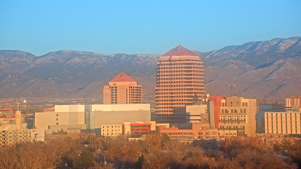 Thumbnail for current weather camera view from KOB-TV in Albuquerque, New Mexico