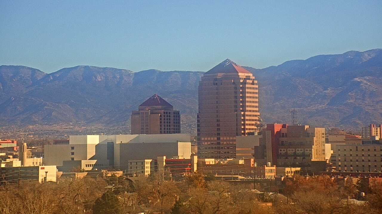 Thumbnail for current weather camera view from KOB-TV in Albuquerque, New Mexico
