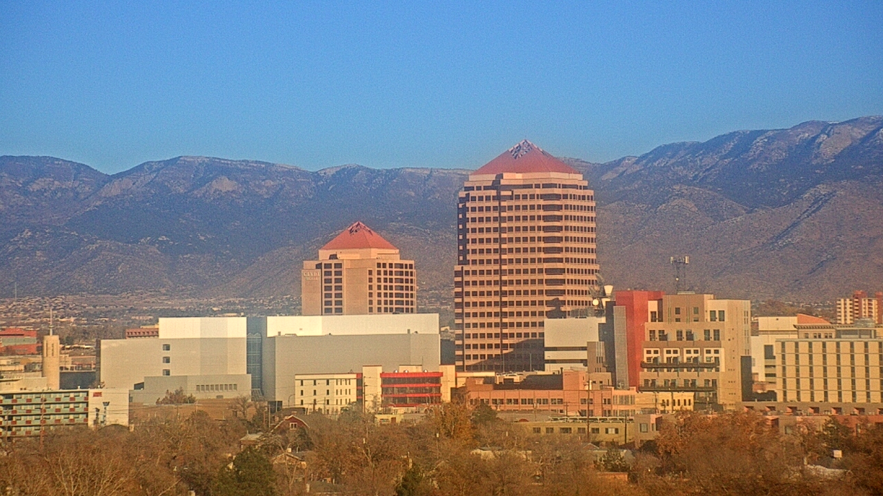 Thumbnail for current weather camera view from KOB-TV in Albuquerque, New Mexico