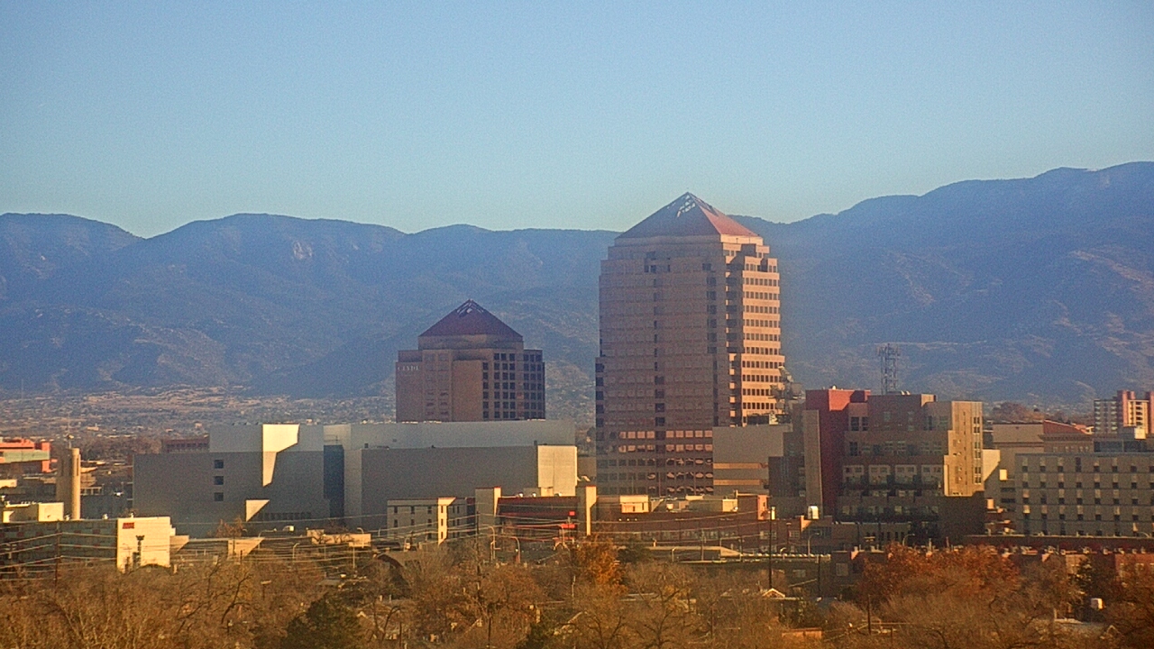 Thumbnail for current weather camera view from KOB-TV in Albuquerque, New Mexico