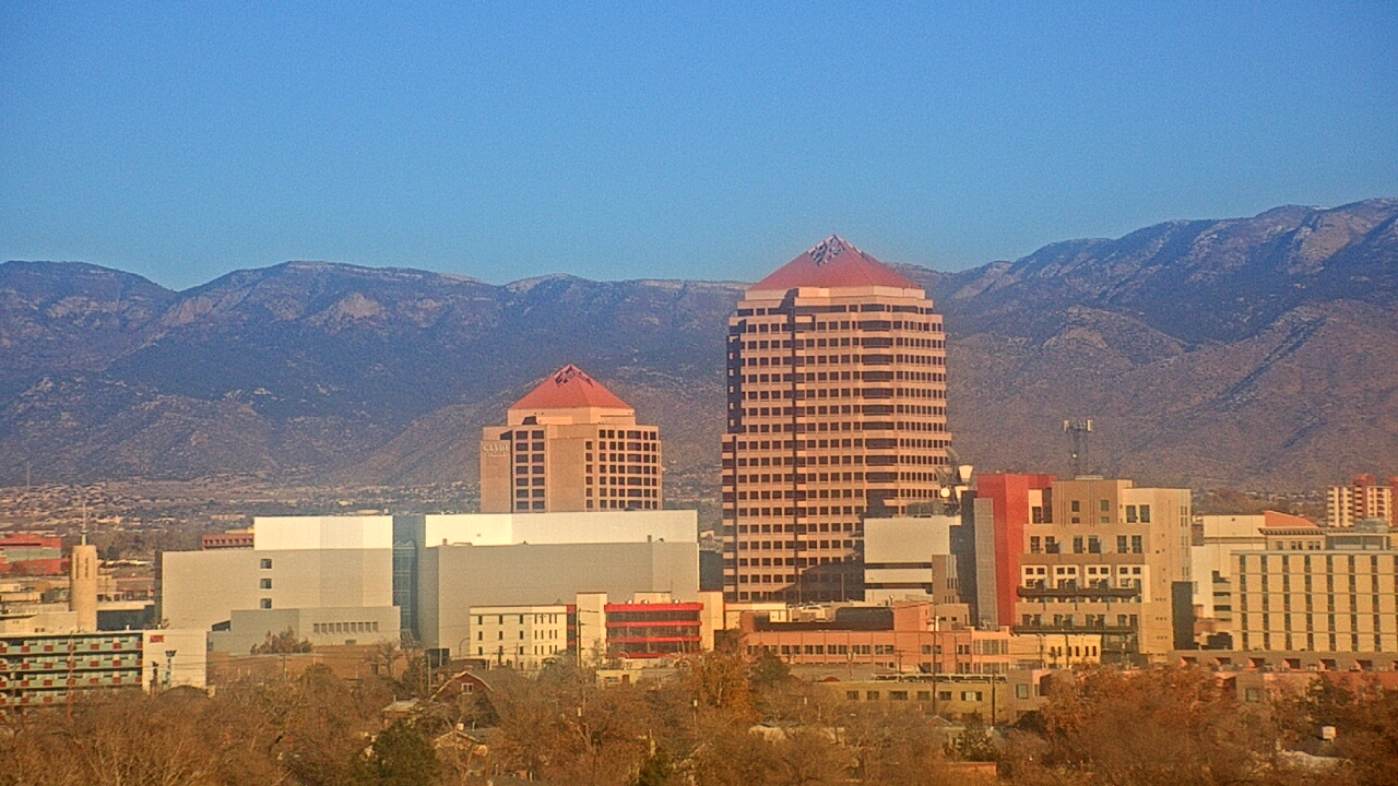 Thumbnail for current weather camera view from KOB-TV in Albuquerque, New Mexico