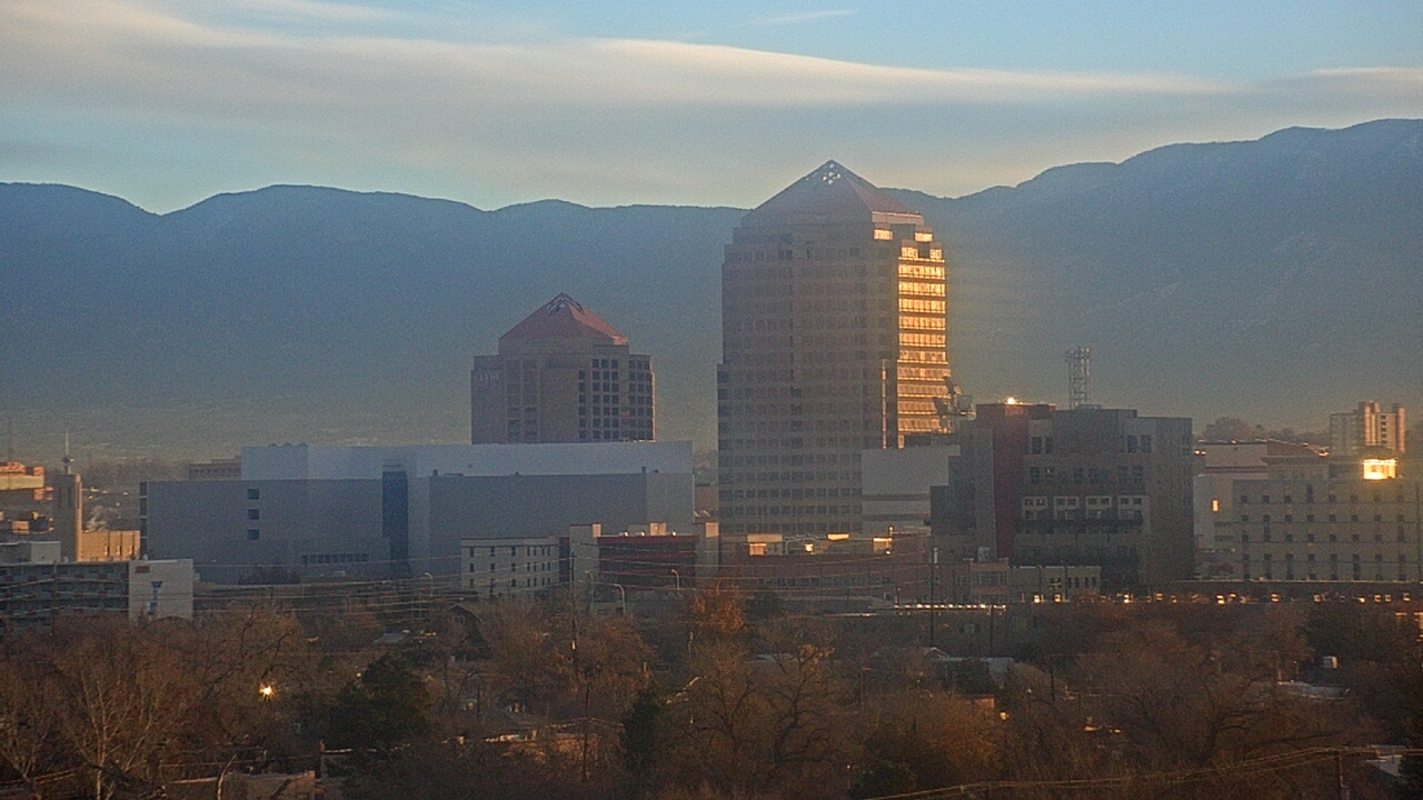 Thumbnail for current weather camera view from KOB-TV in Albuquerque, New Mexico