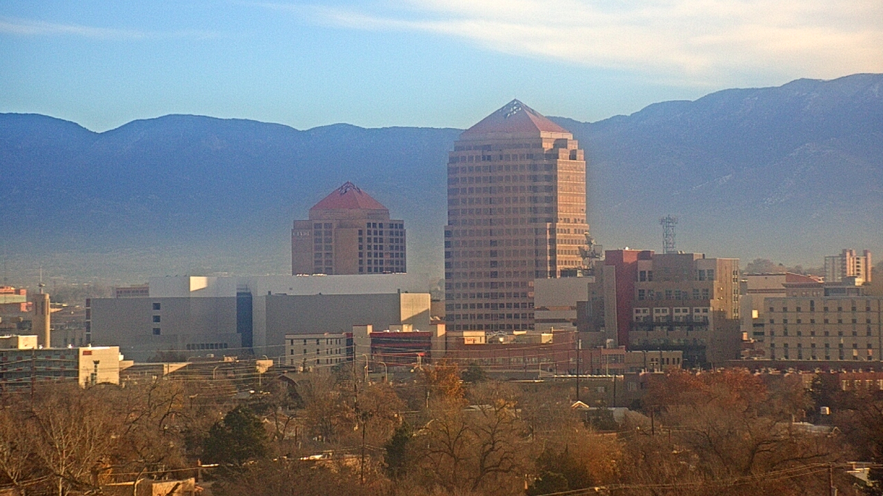 Thumbnail for current weather camera view from KOB-TV in Albuquerque, New Mexico