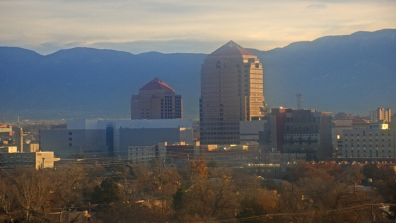 Thumbnail for current weather camera view from KOB-TV in Albuquerque, New Mexico