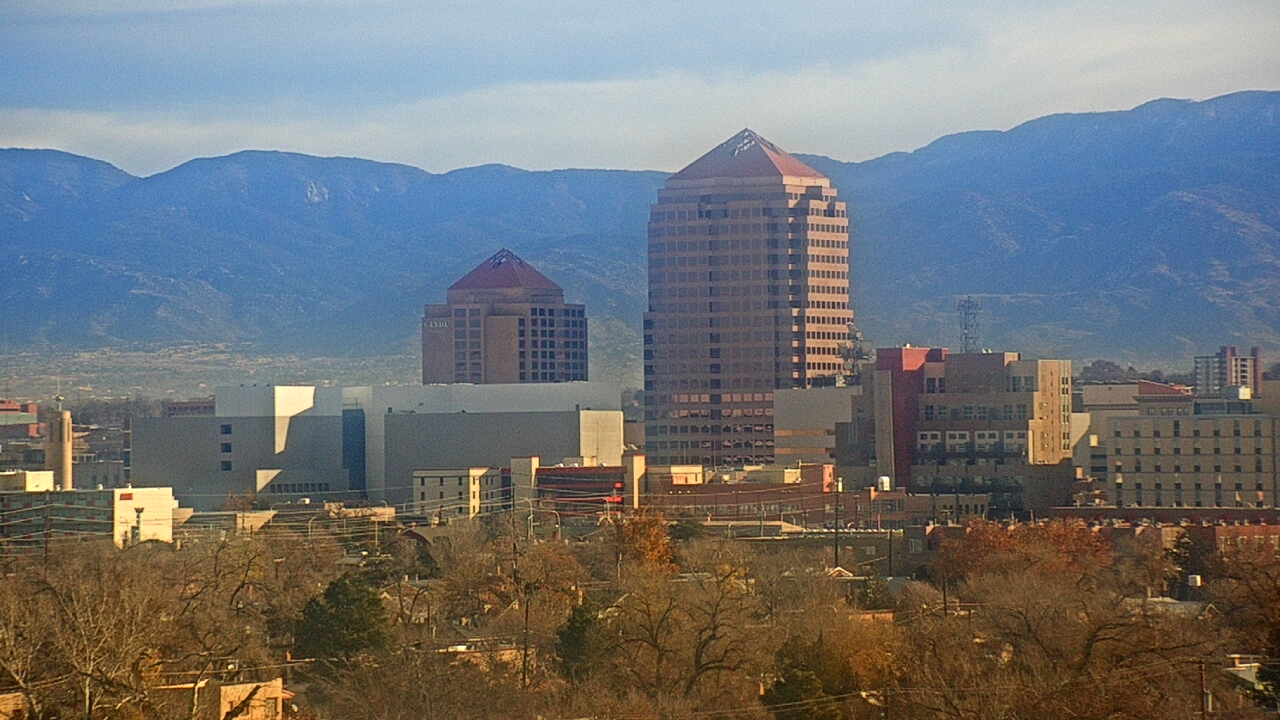 Thumbnail for current weather camera view from KOB-TV in Albuquerque, New Mexico