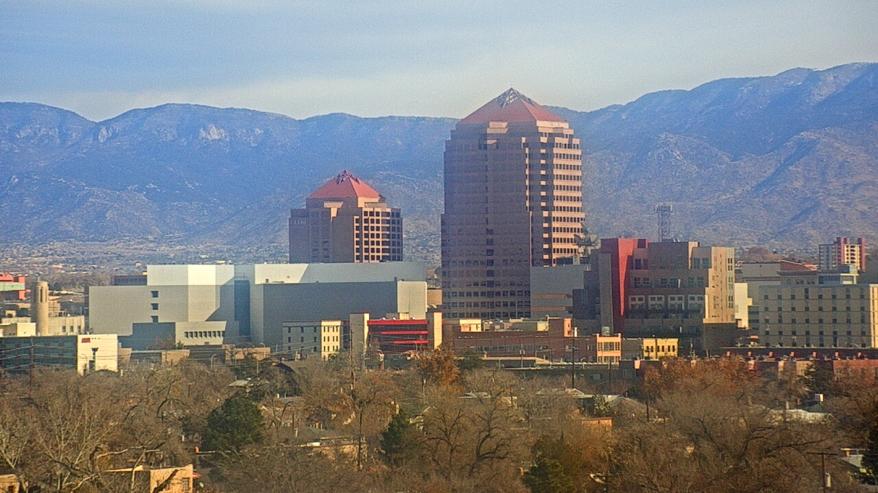 Thumbnail for current weather camera view from KOB-TV in Albuquerque, New Mexico