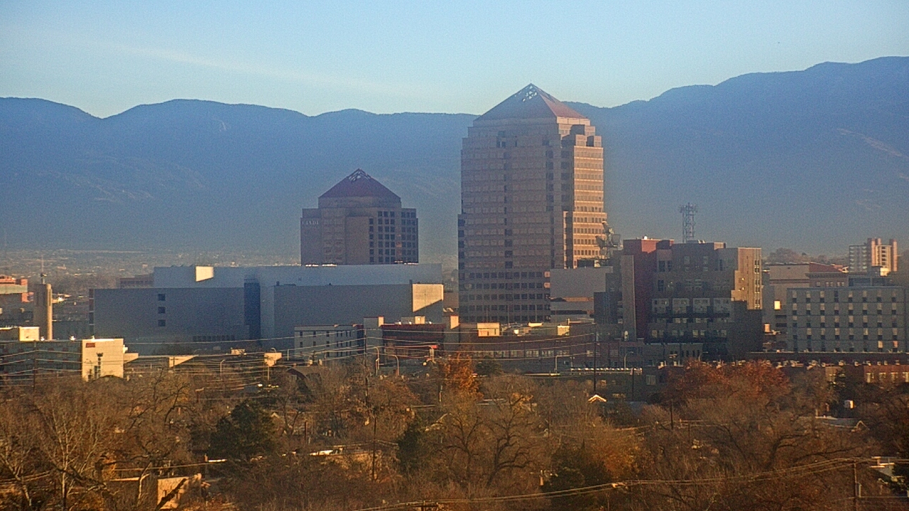 Thumbnail for current weather camera view from KOB-TV in Albuquerque, New Mexico