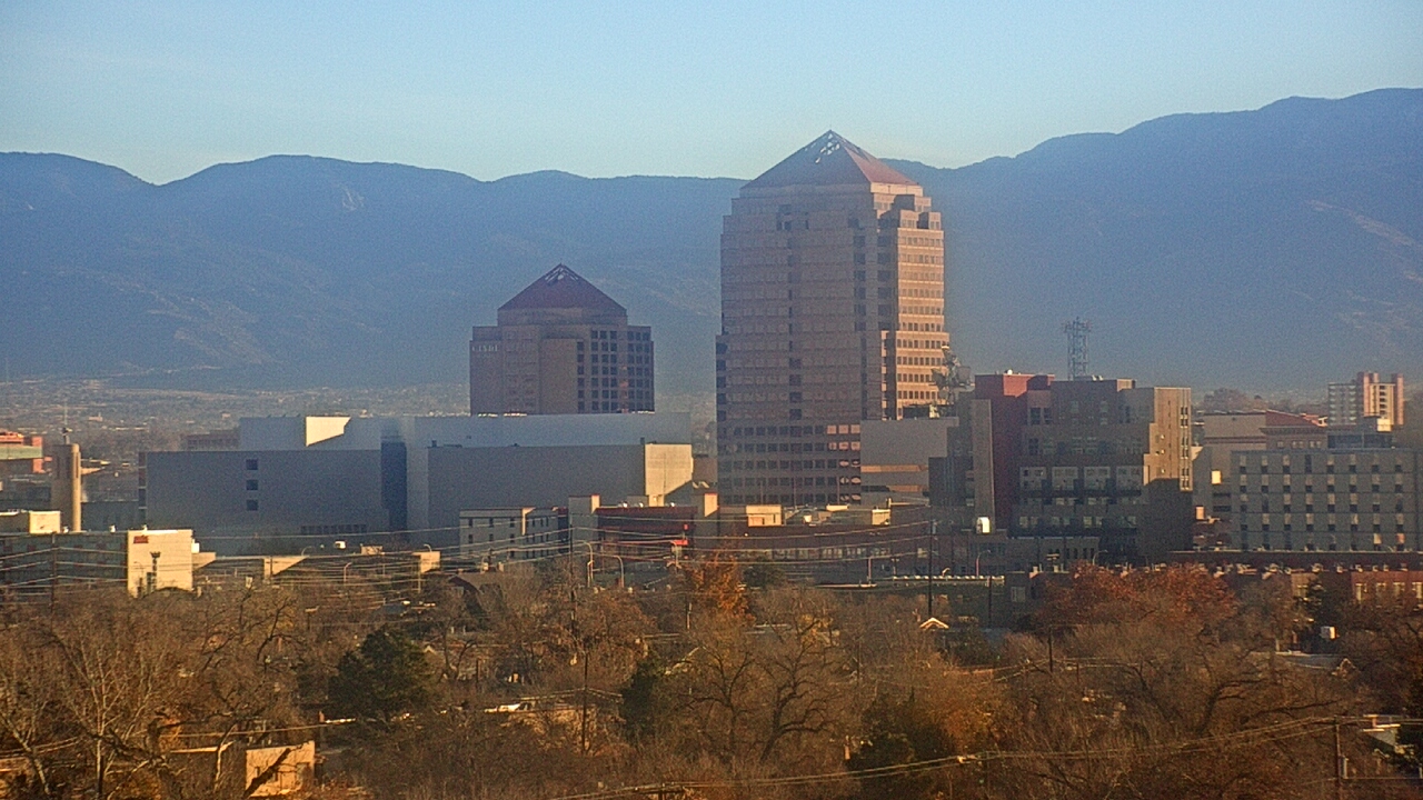 Thumbnail for current weather camera view from KOB-TV in Albuquerque, New Mexico